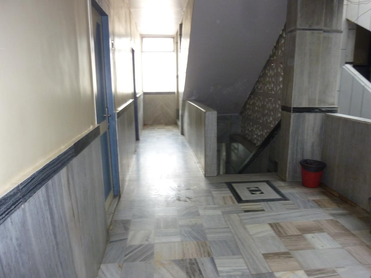 Hotel Stars Mumbai  Buitenkant foto